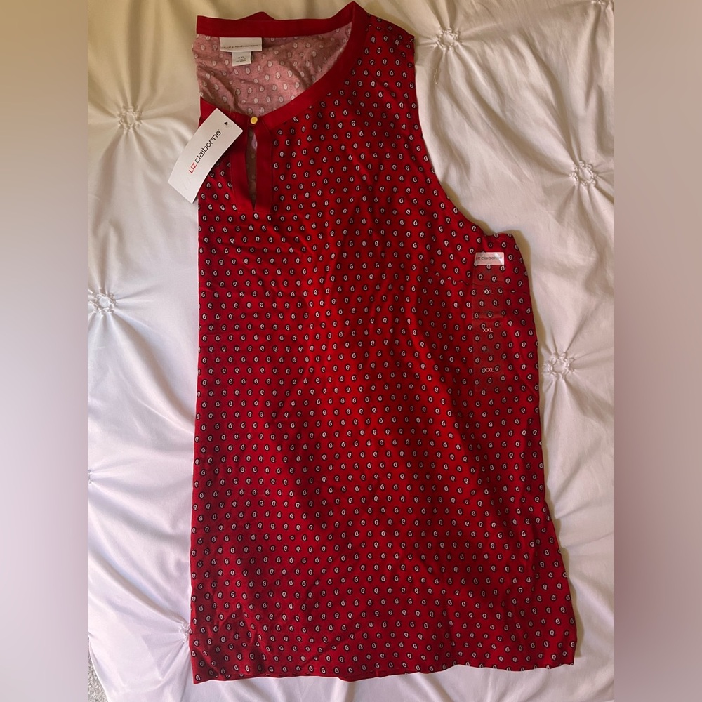 Red Sleeveless Blouse with Pattern
